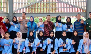 Foto bersama peserta Pertemuan Forum Anak Daerah (FAD) di Ruang Terbuka Hijau (RTH) Karijawa, Kamis (12/2/2026).